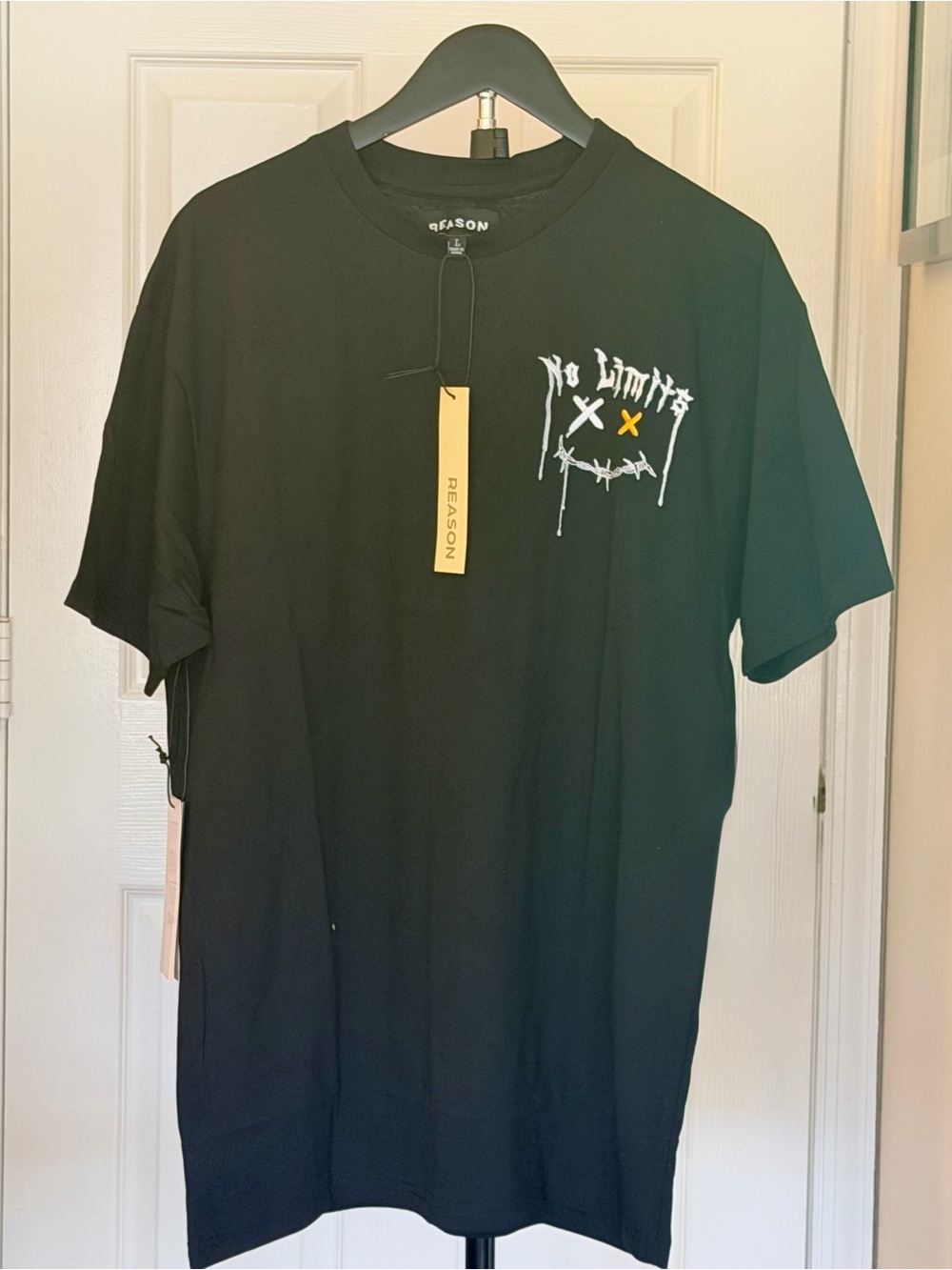 NWT Reason Brand Just Legends No Limits Embroidered Black Tee Men's L
